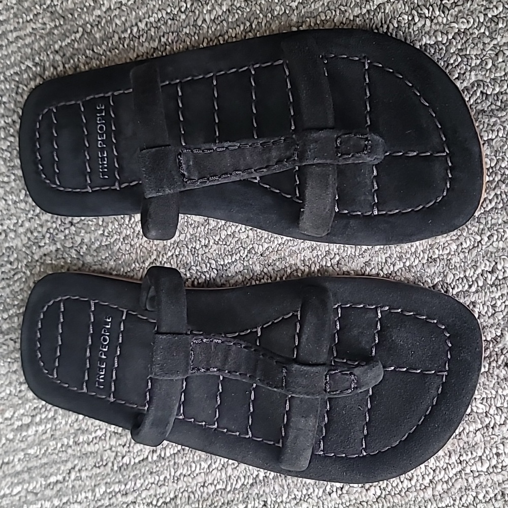 Free People Hadden Suede Slide Sandal Size 7 Color Black New In Box - Picture 2 of 10